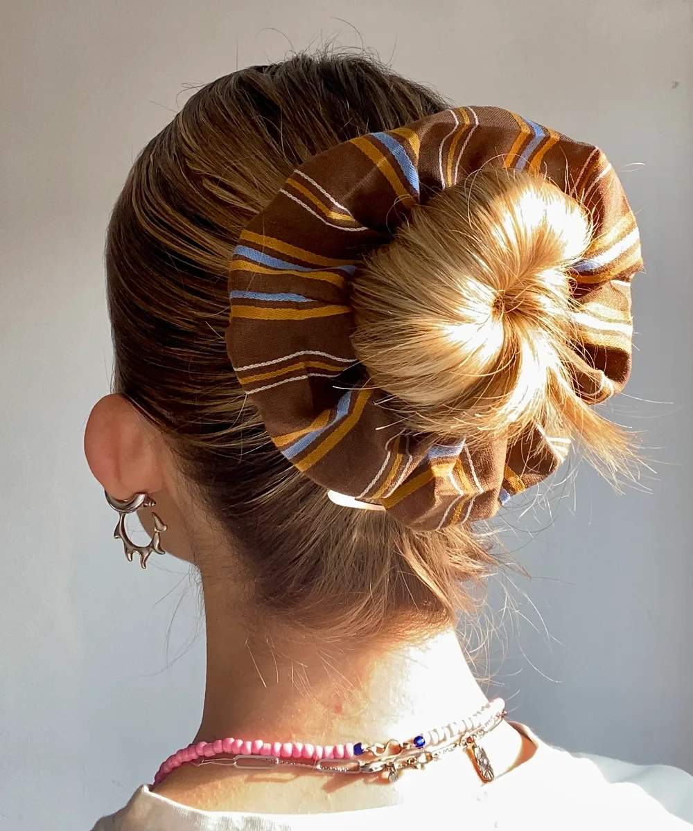 Le chouchou - rayures marrons 2