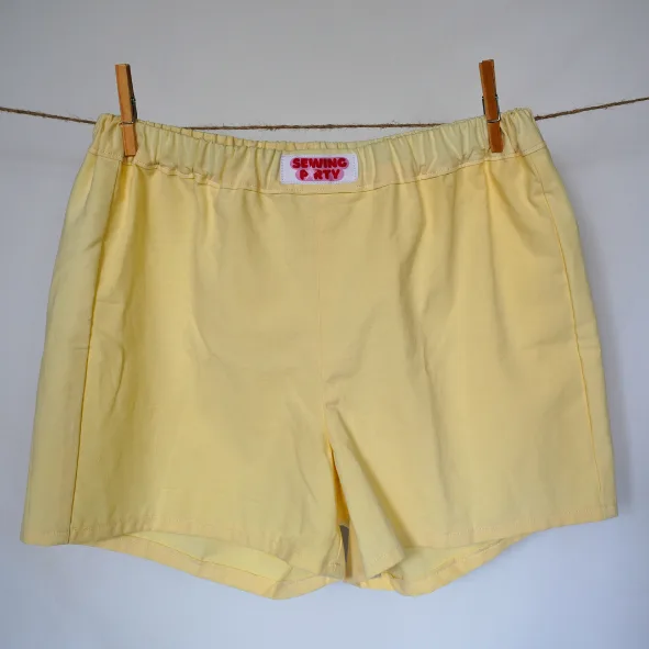 Jaune